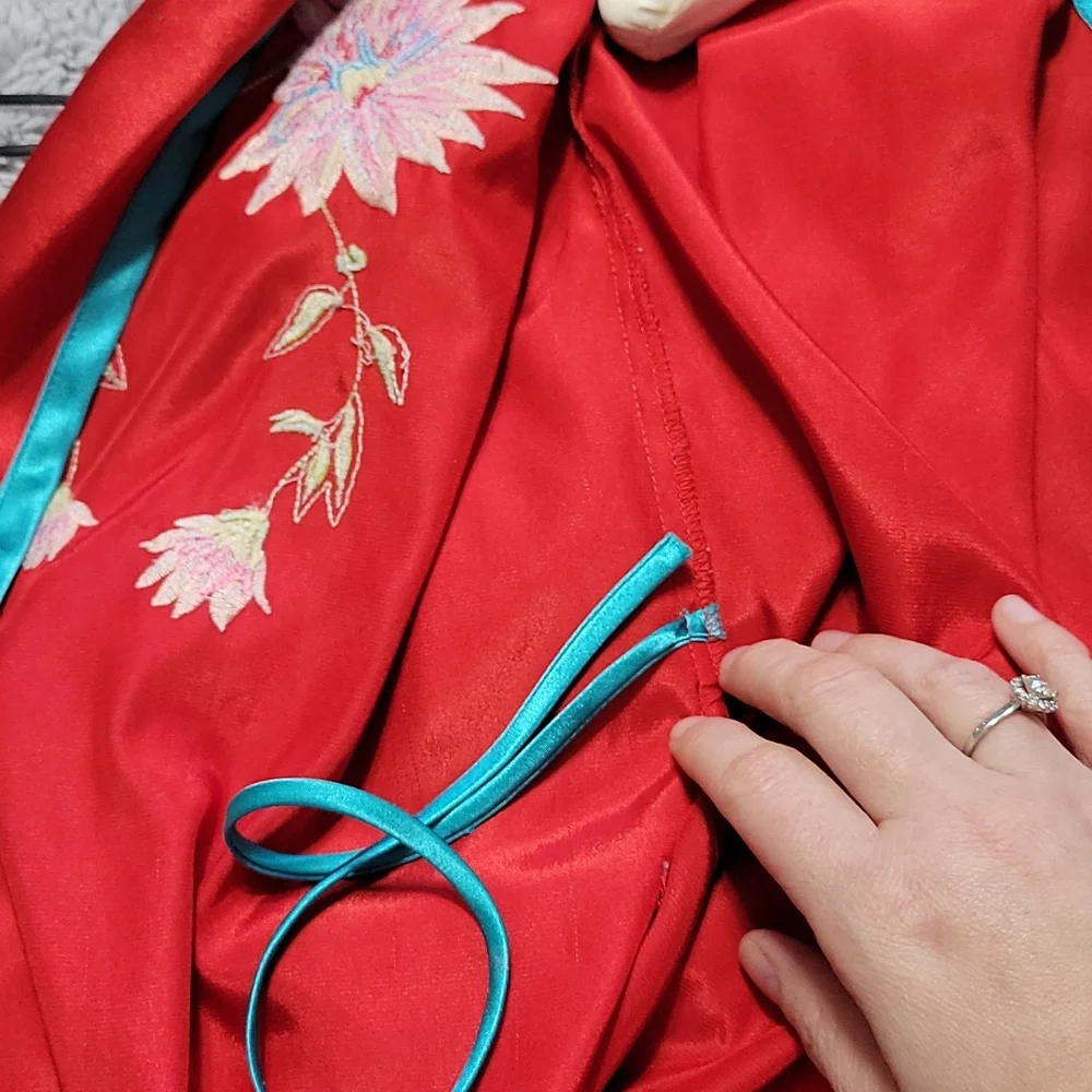 Flora Nikrooz Red Satin Embroidered Kimono - Picture 7 of 10